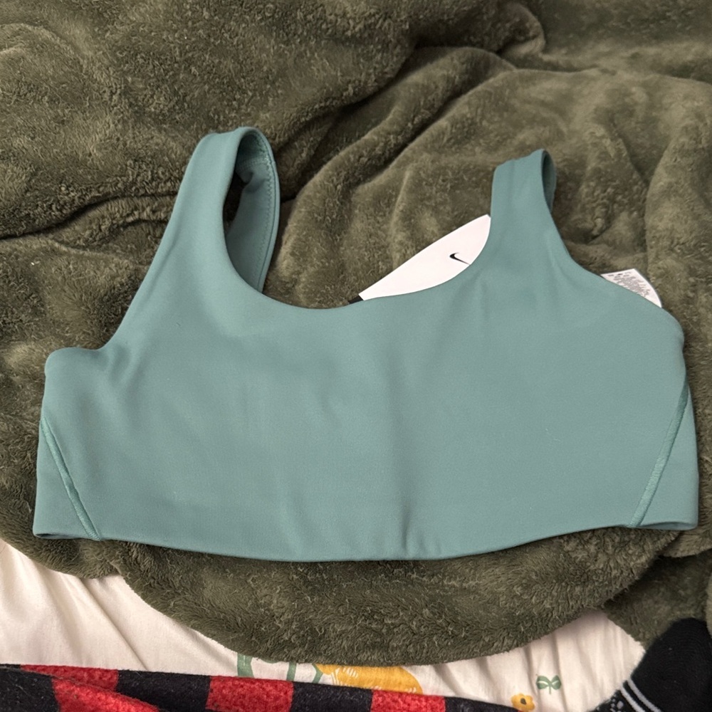 Nike Aqua Sports Top